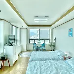 New 3-Minute Walk From Hongdae Entrance Station Beautiful Sunset City View